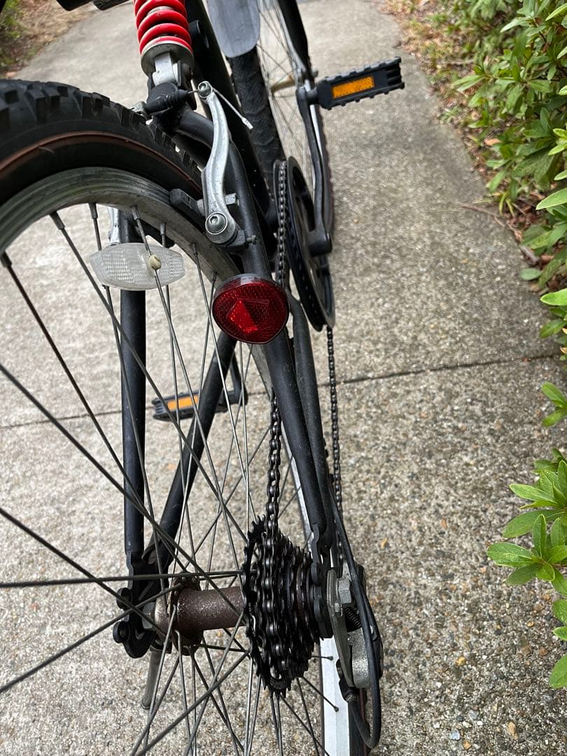 折りたたみ自転車 26インチ　サスペンション付き