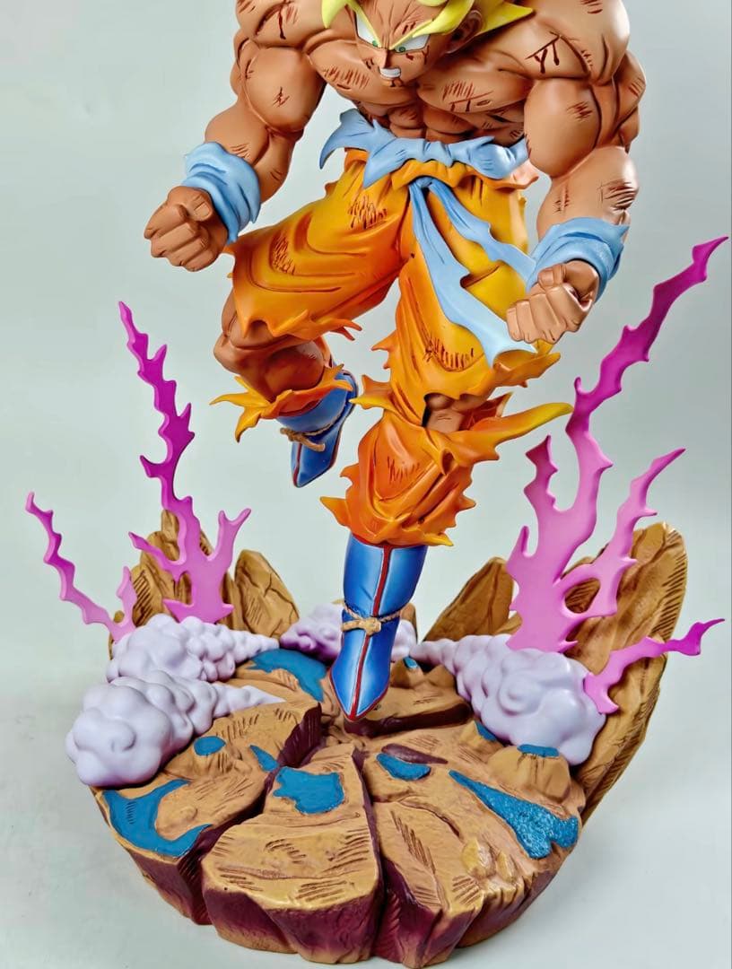 ドラゴンボールガレージキット　超サイヤ人 孫悟空　レジン スタチュー フィギュア