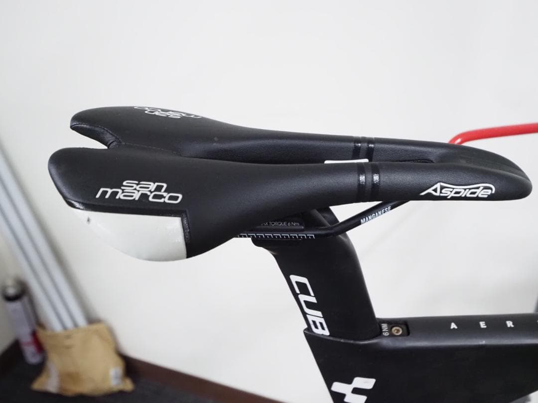 トライアスロンバイク CUBE C:68 AERIUM Di2 TTバイク