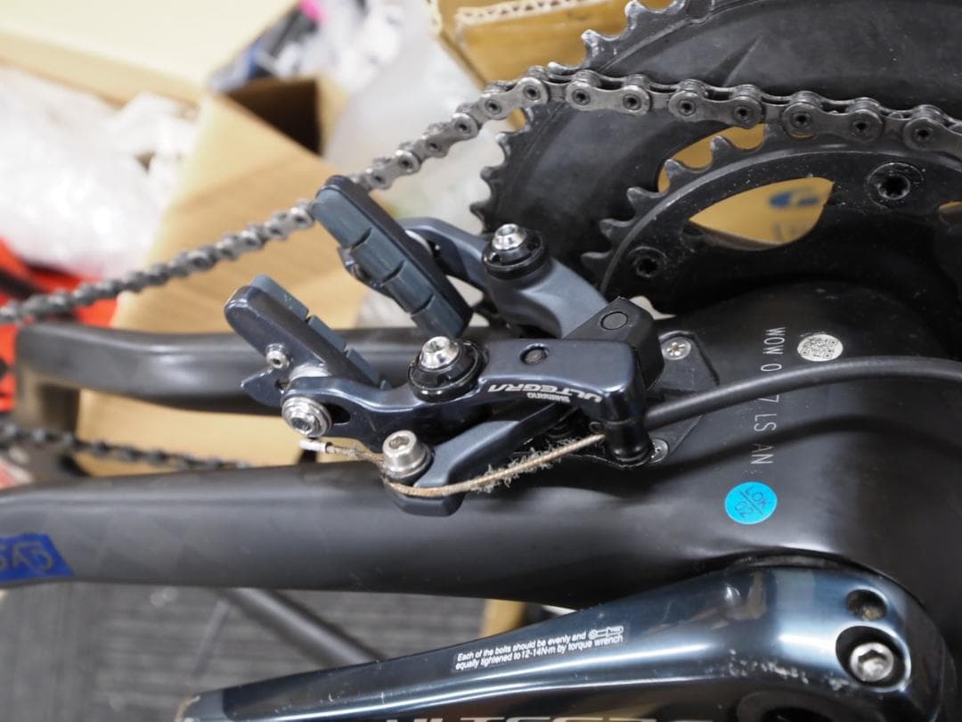 トライアスロンバイク CUBE C:68 AERIUM Di2 TTバイク