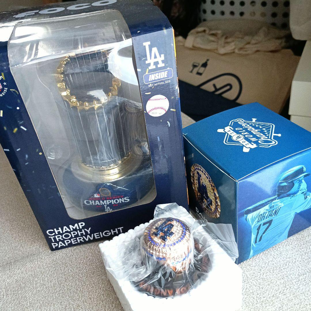 ドジャース MLB ワールドシリーズ チャンピオン トロフィー リング セット
