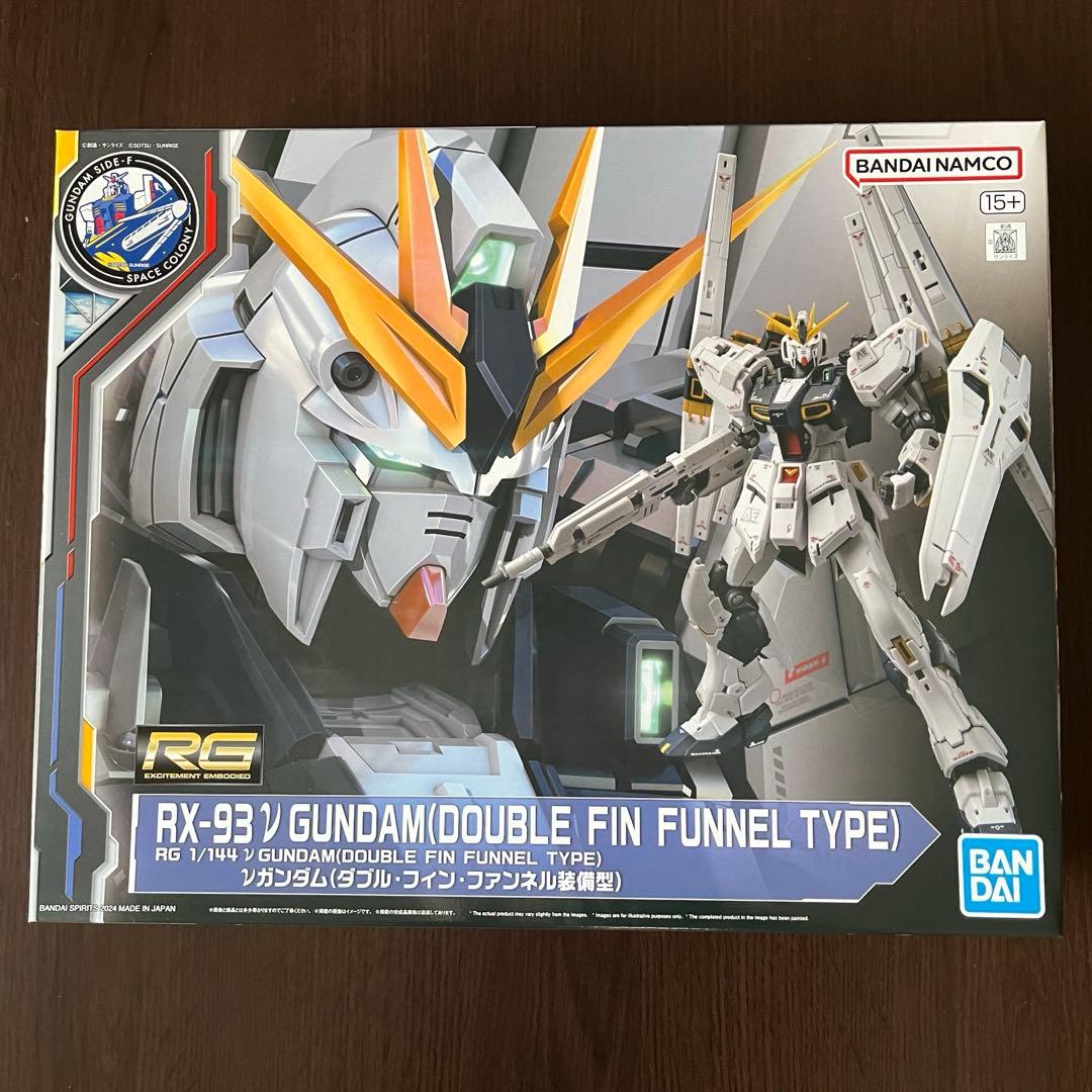RG 1/144 νガンダム(ダブル・フィン・ファンネル装備型)
