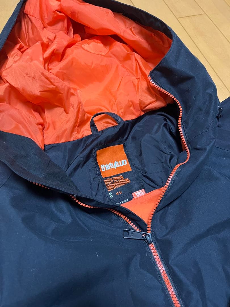 thirty two サーティーツー　スノーボードウェアセット