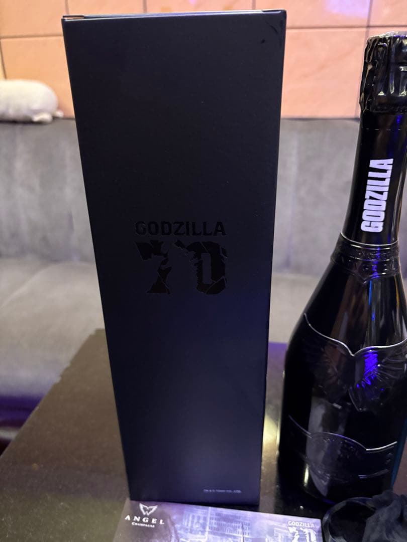 GODZILLA エンジェルシャンパン　エッグヴィンテージ2008 専用BOX