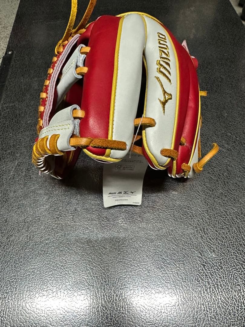 ぶ*マ様 限定　ミズノプロ　内野手用　軟式グローブ