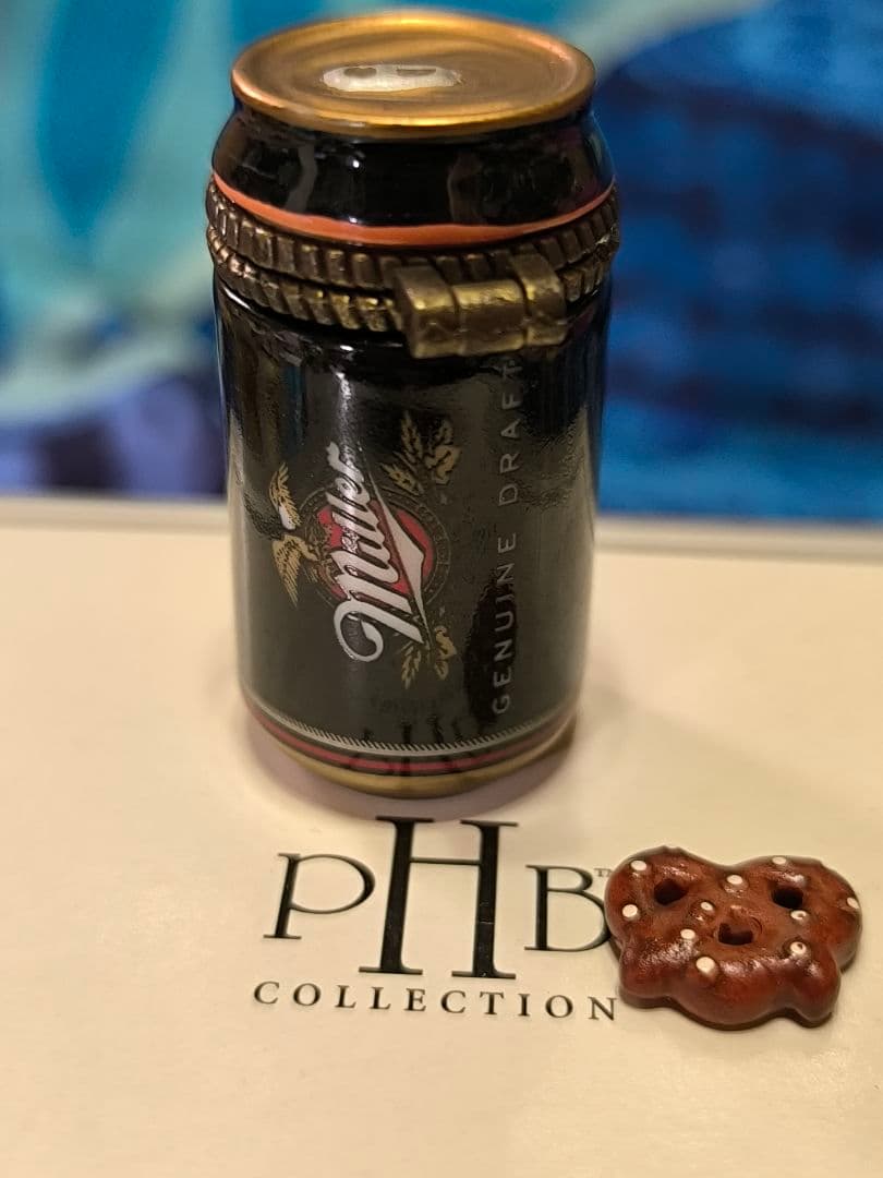 Miller Genuine Draft ミニチュア缶ヒンジボックス
