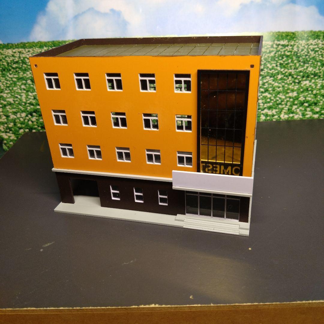 Nゲージ TOMIX他マンション２棟セット＋outland建物３棟セット