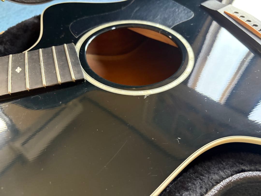 Taylor 214ce DLX BLK エレアコ アコギ ブラック