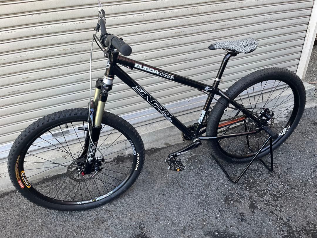 Neil Peter  26 ダートジャンプドイツ　クロモリシングル