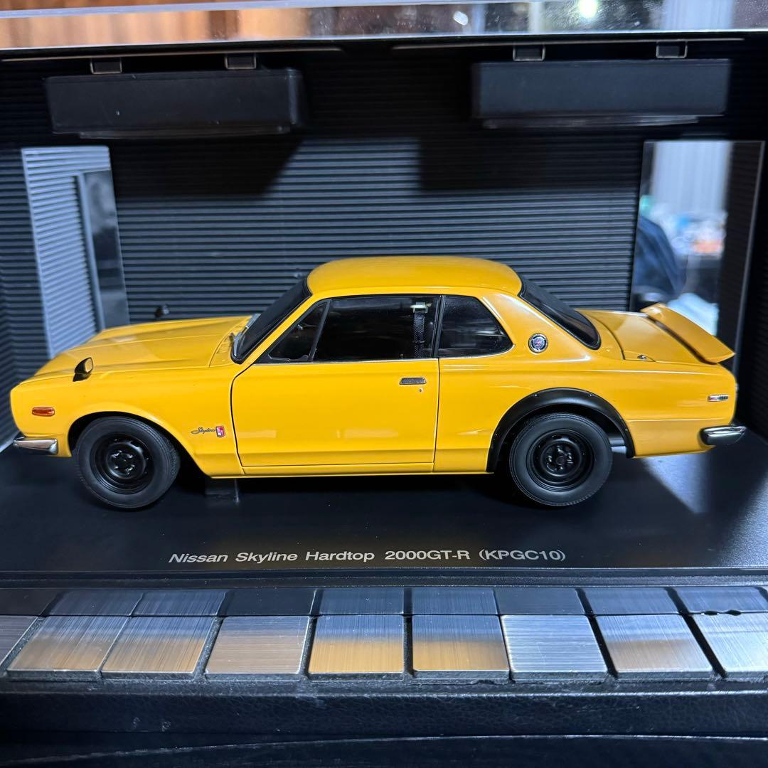 激レア!未展示品 オートアート 1/18 スカイライン 2000GT-R