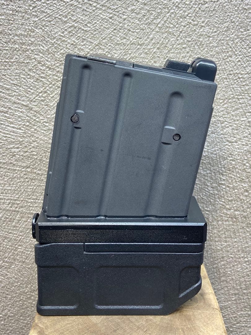 R7-07 東京マルイ GBB M4 マガジンアダプター 外部ソース仕様