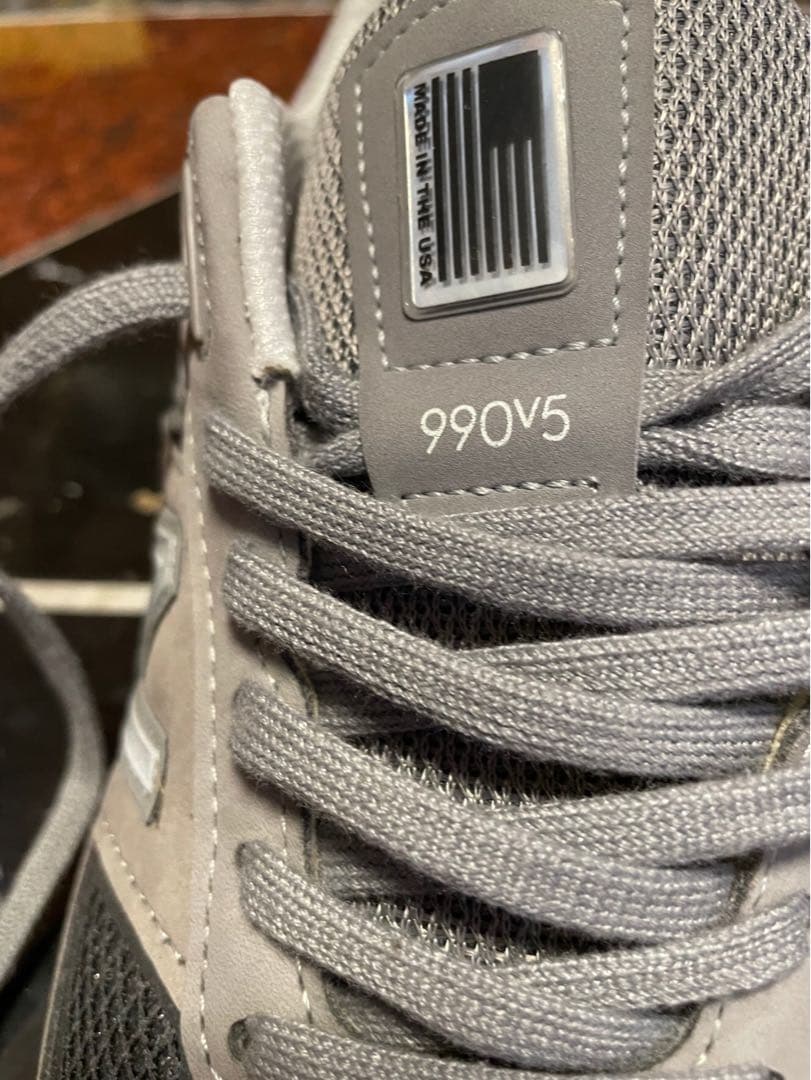 ニューバランス　990V5