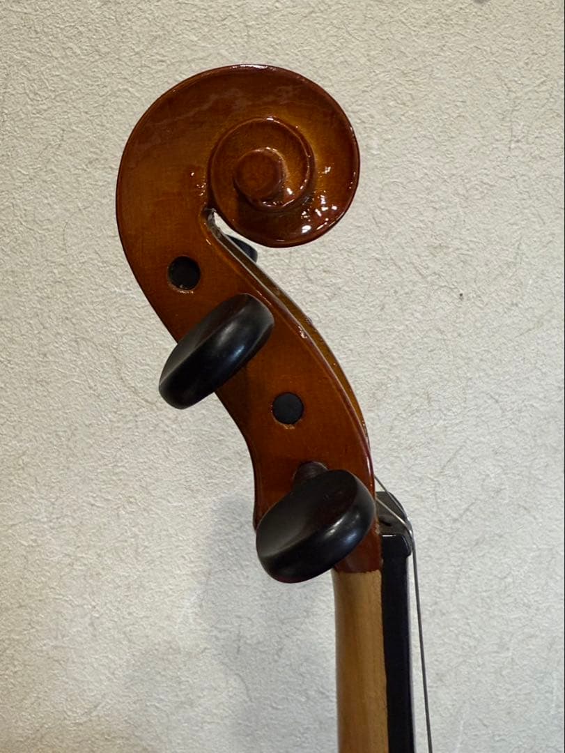 【送料込み】Aubert オーベール　バイオリン　肩当・ケース付　4/4サイズ