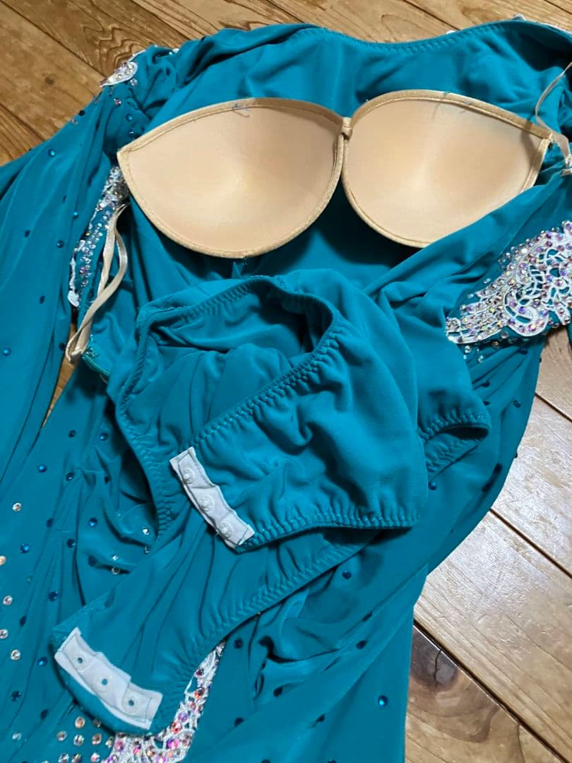 社交ダンス　ラテンドレス　美品