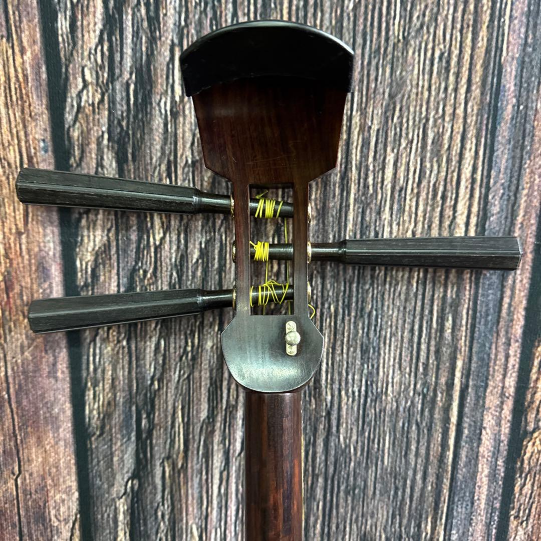 三味線本体 白色 シルバー 紫色 ケース付き