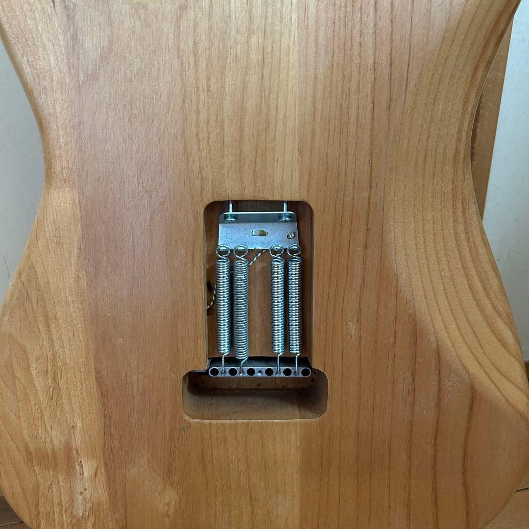 【美品】ストラト エレキギター ハムバッカー HSS構成 【カスタム】