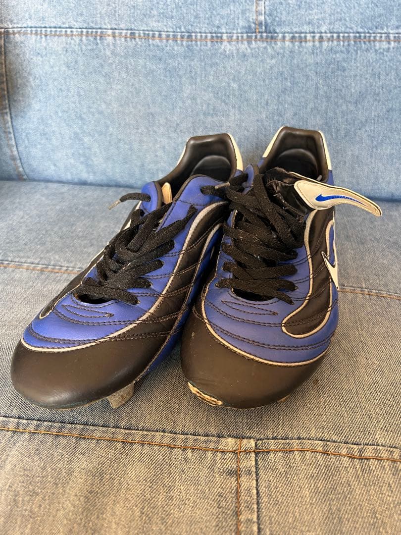 NIKE マーキュリアル