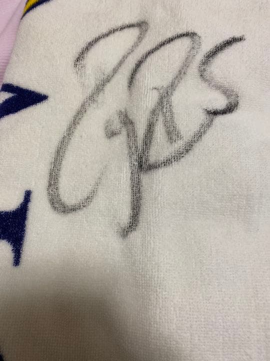 フェデラー直筆サインタオル