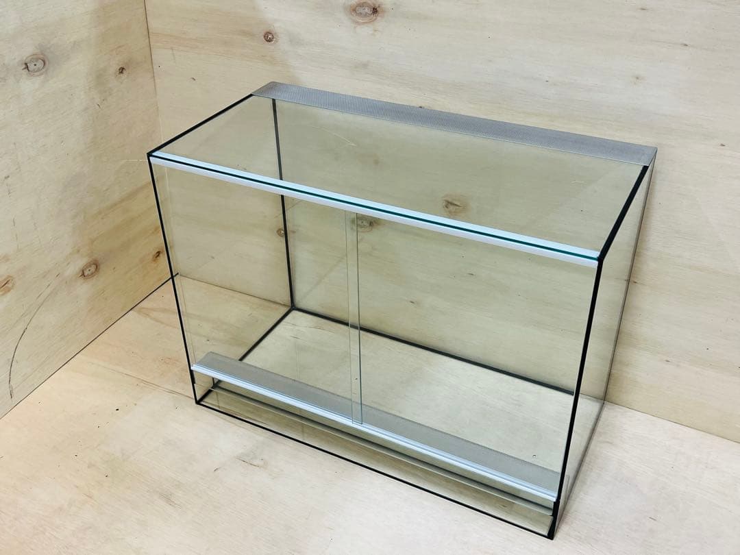 パルダリウム・テラリウム水槽Ｗ600×Ｄ300×Ｈ450