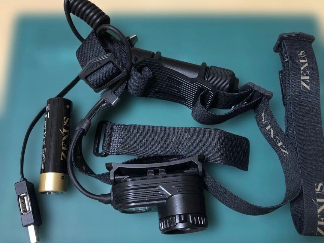 ZEXUS ヘッドライト(ハイエンドモデル)ZX-R740