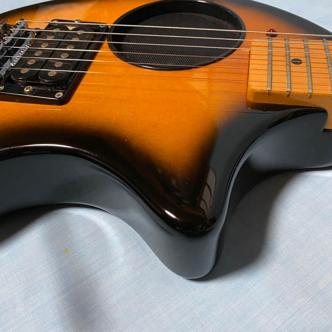 美品 FERNANDES ZO-3 芸達者エレキギター アンプ内蔵 サンバースト