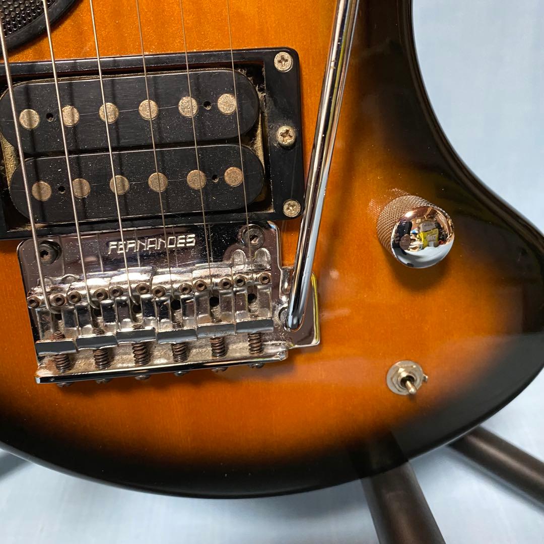 美品 FERNANDES ZO-3 芸達者エレキギター アンプ内蔵 サンバースト