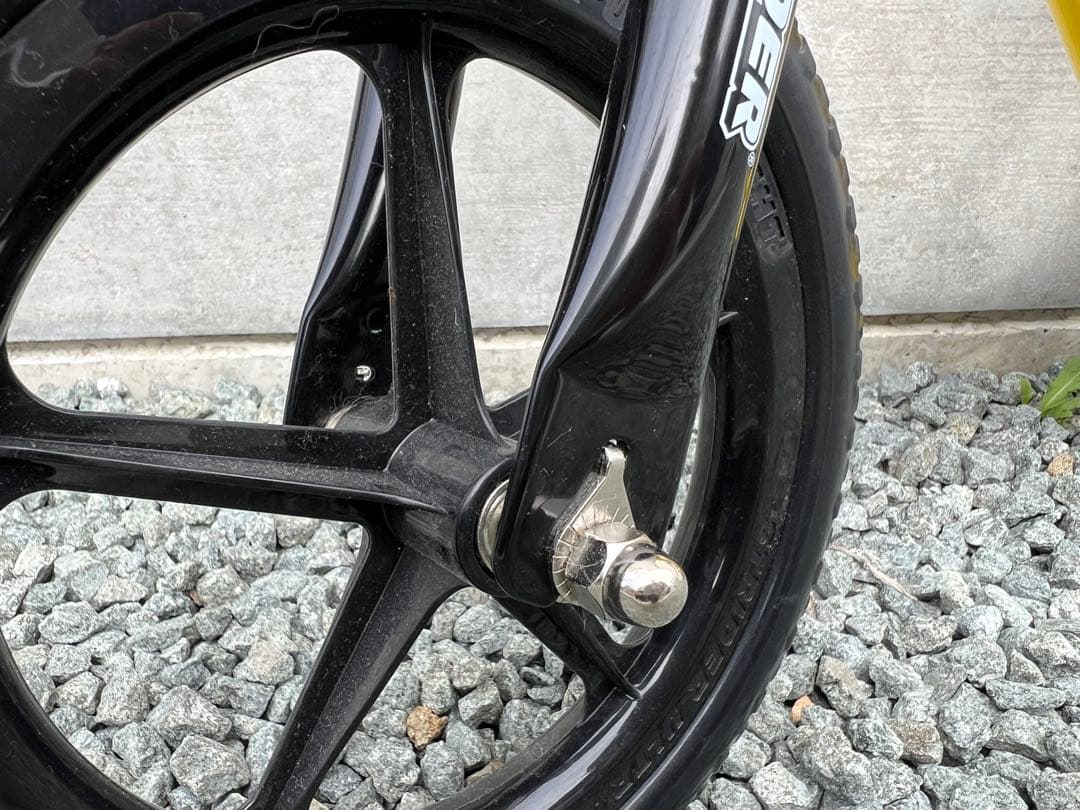 【美品】ストライダー　STRIDER スポーツ　12インチ イエロー　正規品