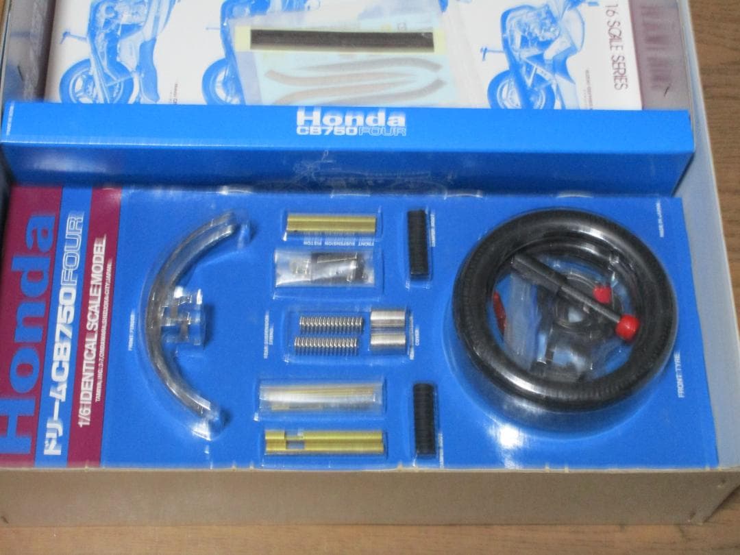 1/6 　タミヤ　CB750　16001　＊未使用＊