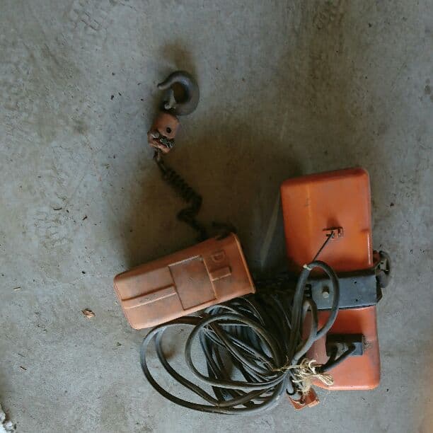 日立500キロホイスト