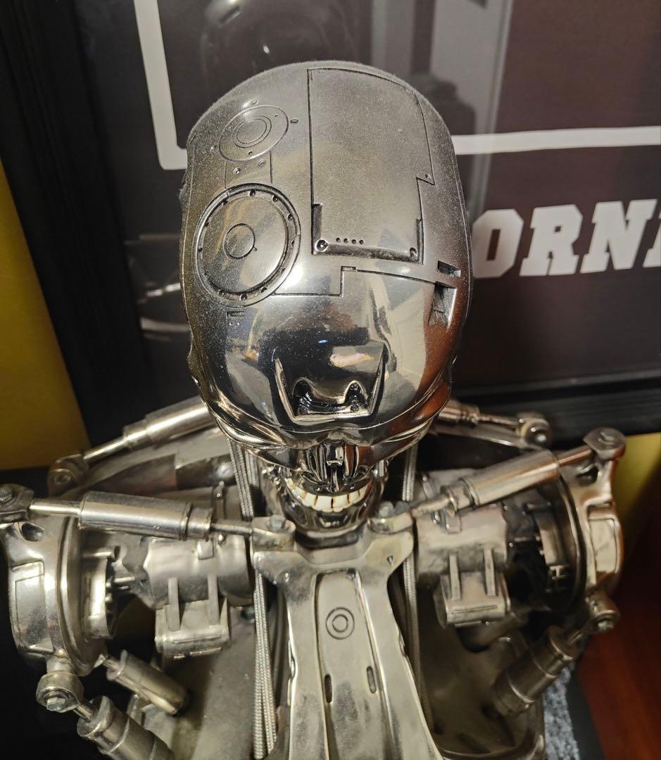 スタチュー 特注製作品 　ターミネーター　特大　フィギュア　アメコミ　ゴジラ