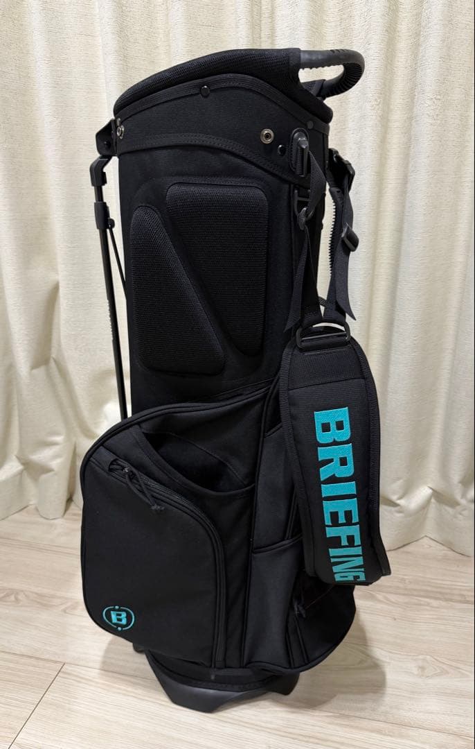 BRIEFING WIND AND SEA キャリーバッグ