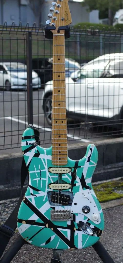 エレキギター　オリジナル　EVH風　材料費19万
