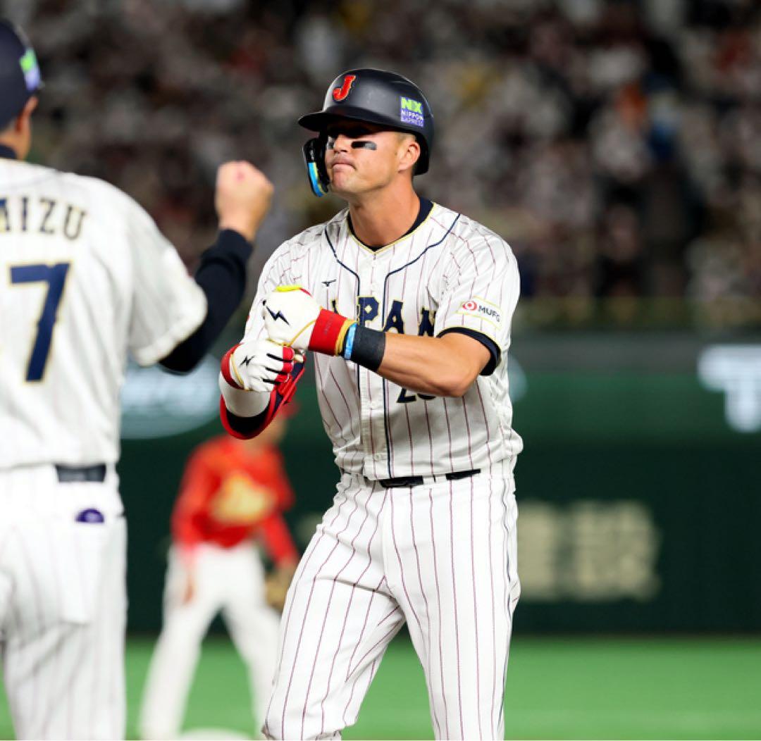 【新品未使用】ヌートバー　ユニフォーム