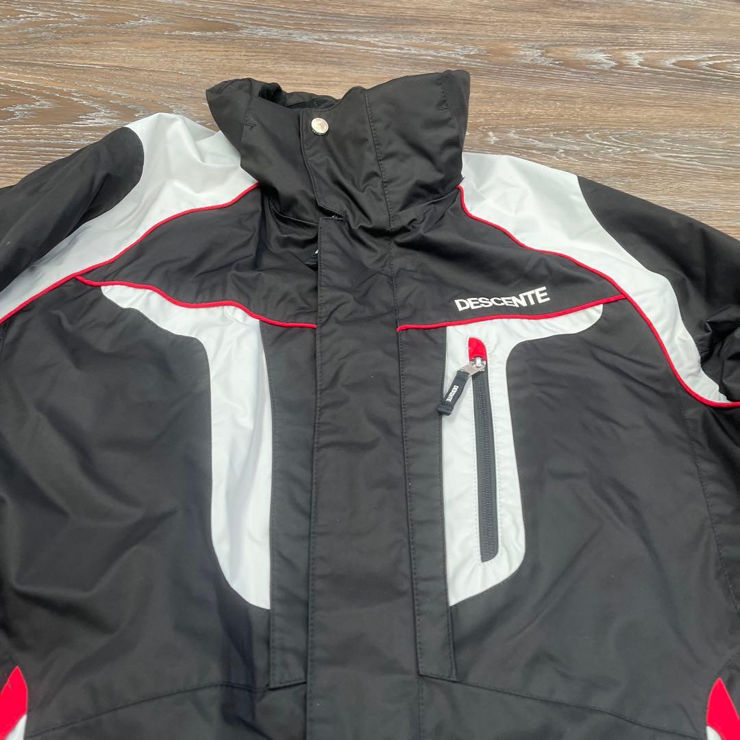 DESCENTE デサント セットアップ　上下　スキーウェ男性　メンズ　xo