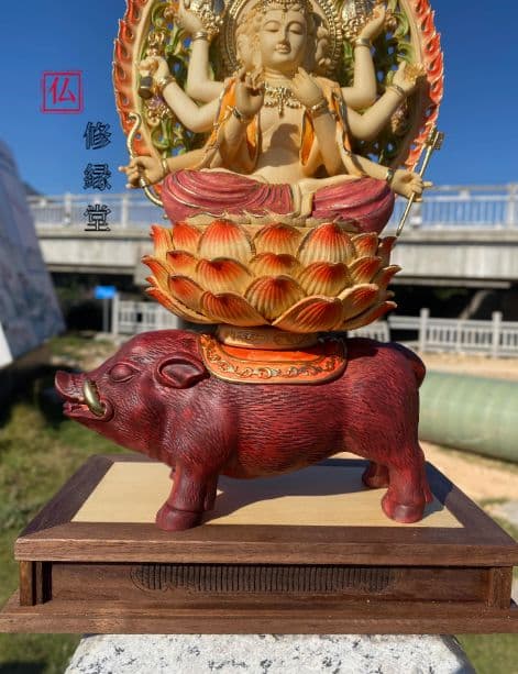 【修縁堂】仏教工芸 めでたい天女です 蓮の花の台座 木彫仏像 仏教工芸品