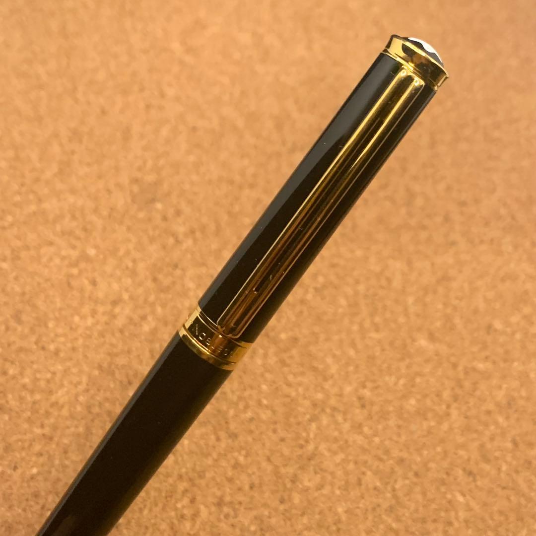 モンブラン　ノブレスオブリージュ　万年筆　黒　14K