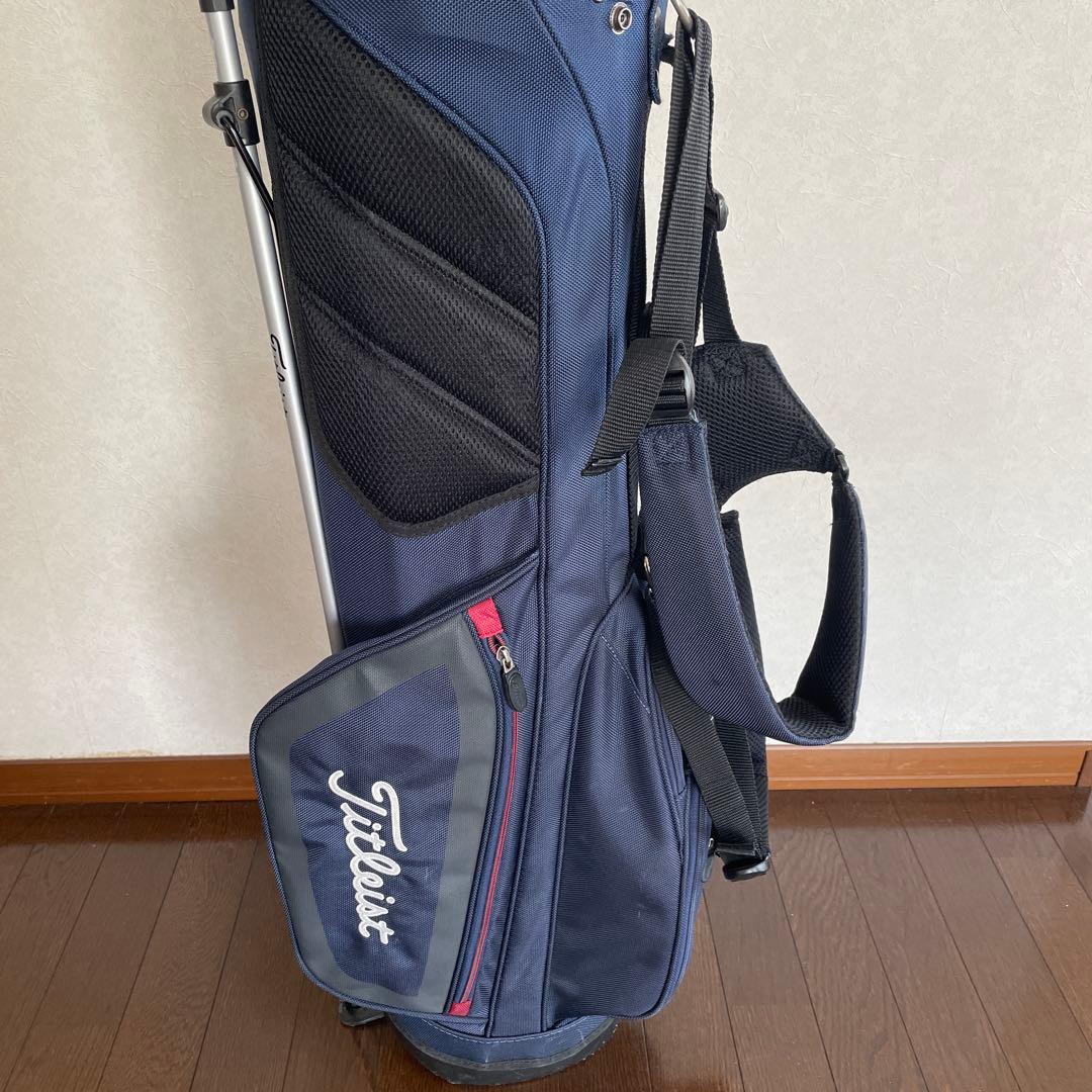 Titleist スタンド軽量キャディバック ネイビー /レッドキャディバッグ