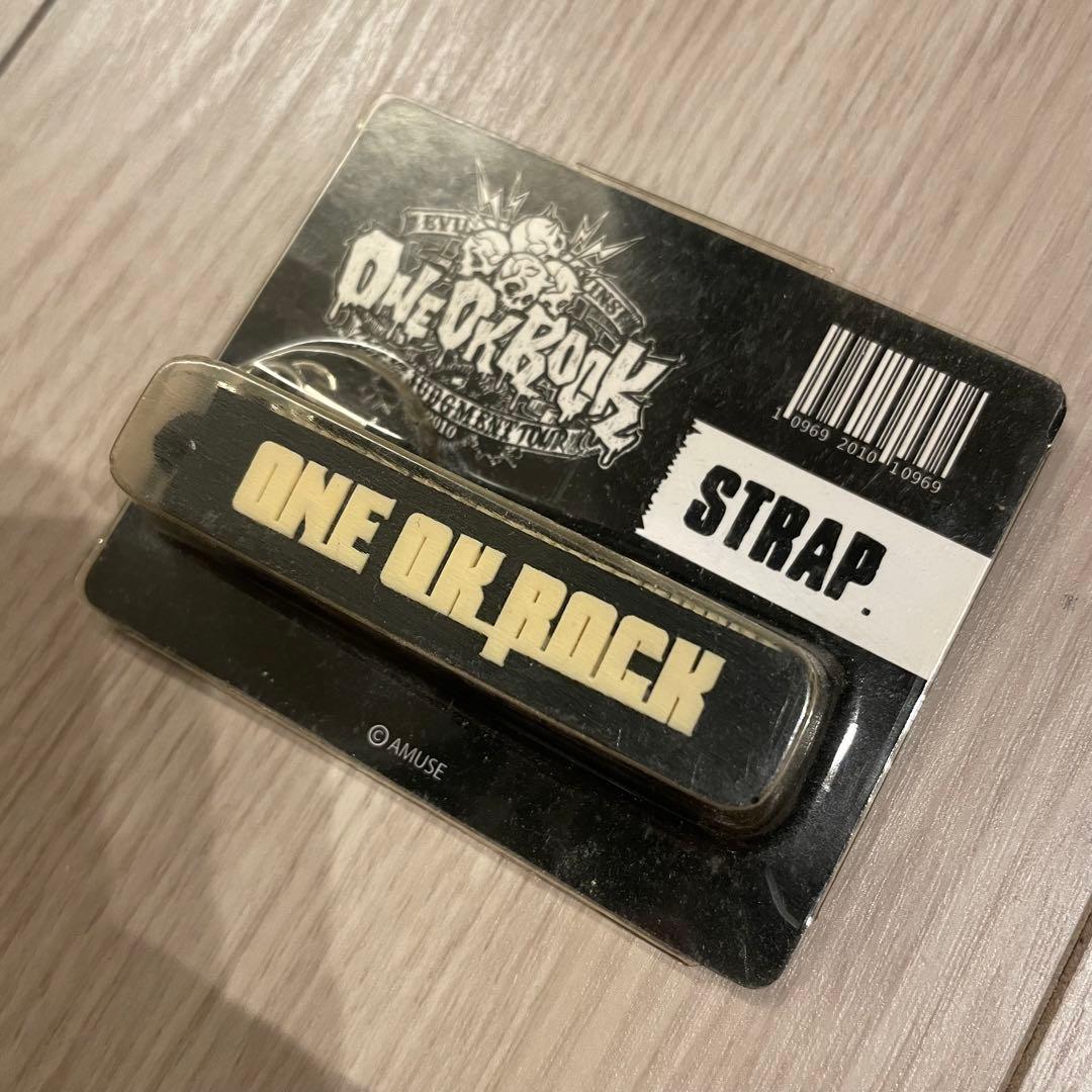 ONE OK ROCK キーホルダー