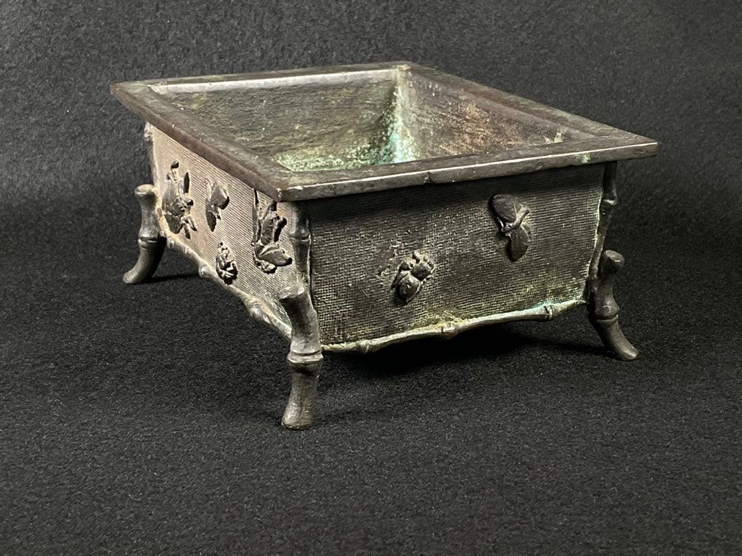 古銅　水盤　香炉　市川東玉斎造　蝶・蜘蛛・蜂他 虫づくし