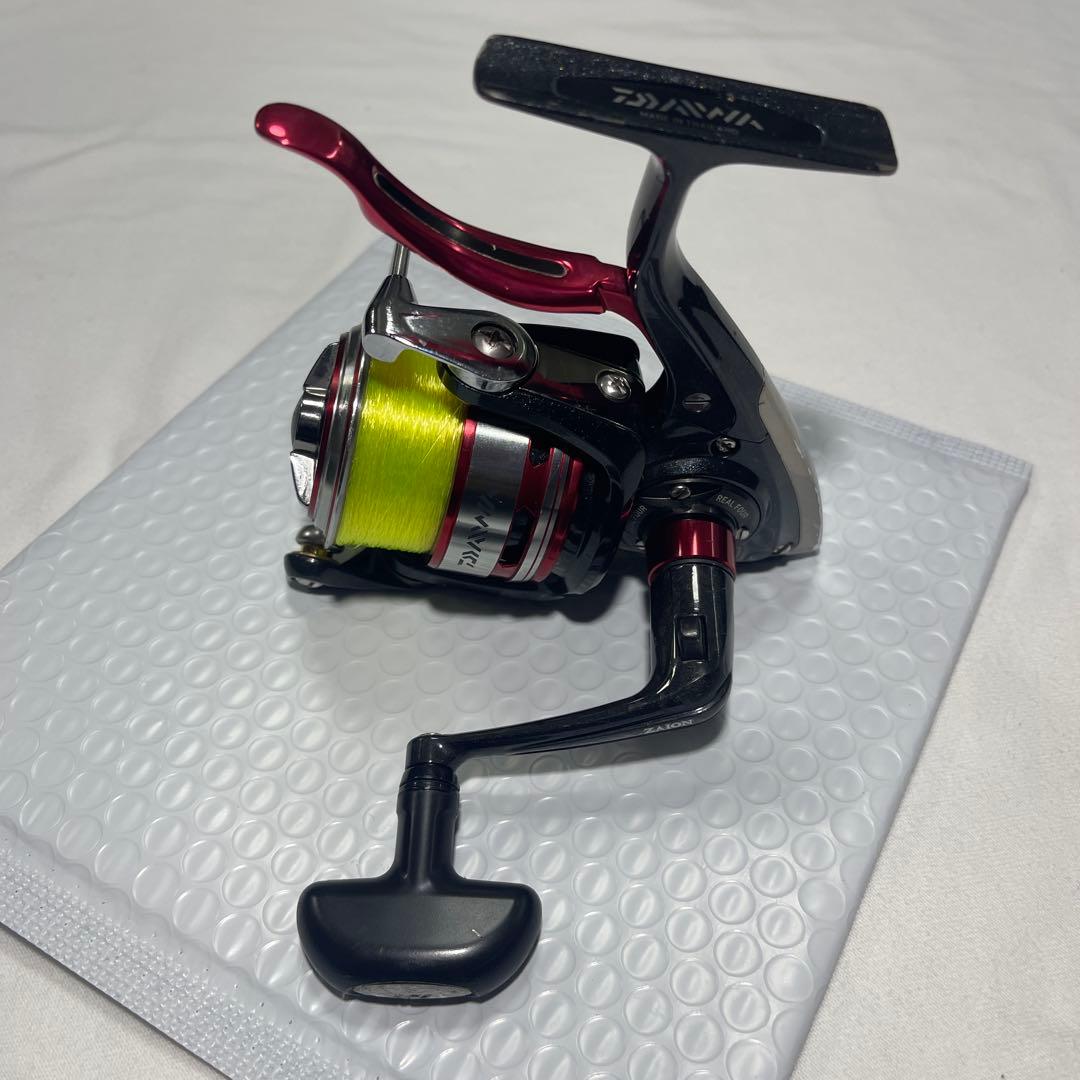 ダイワ　PLAISO 2500LBD