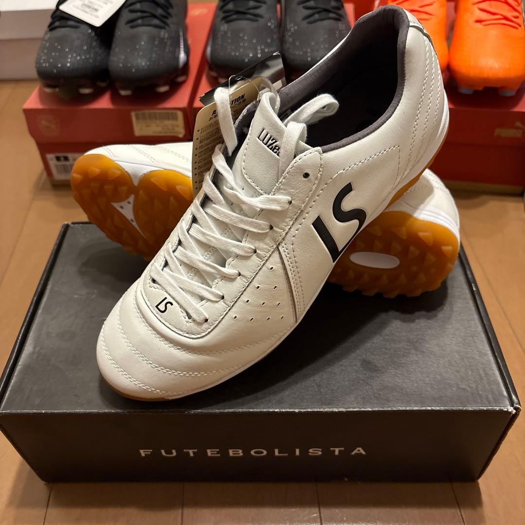 値下げ‼️ルース　UNIVERSALE2/turf用　27.5