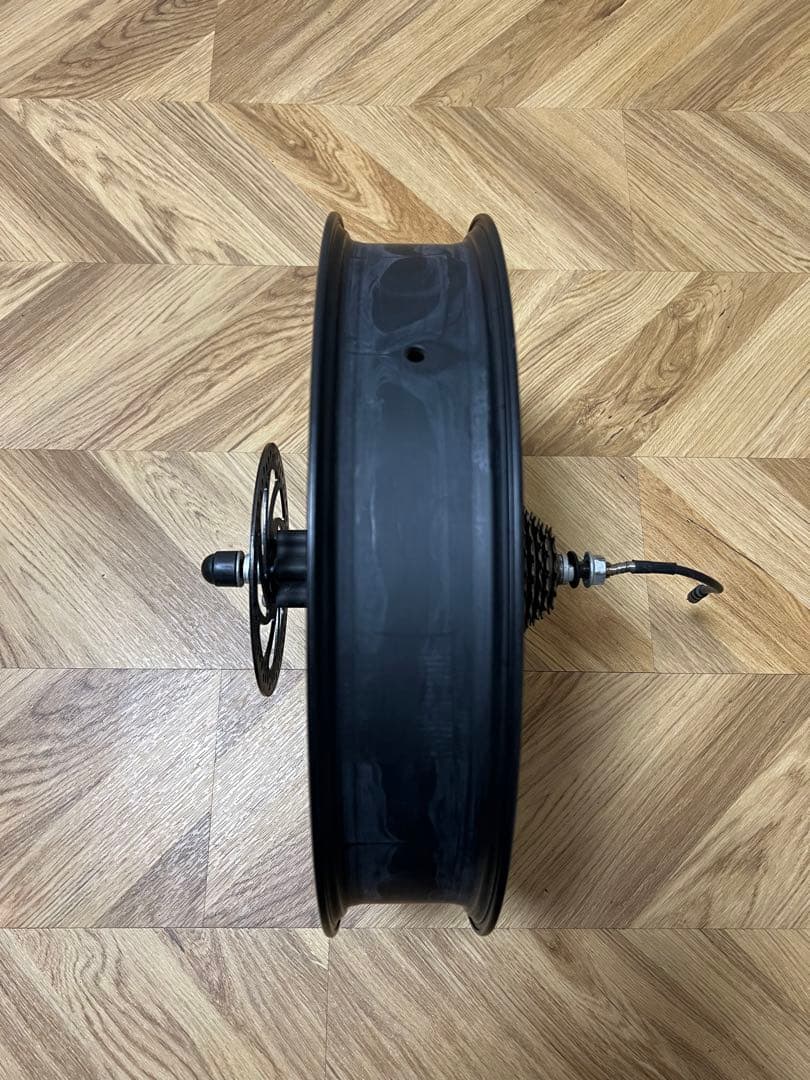 電動自転車　モーターホイール　36v750 20インチ