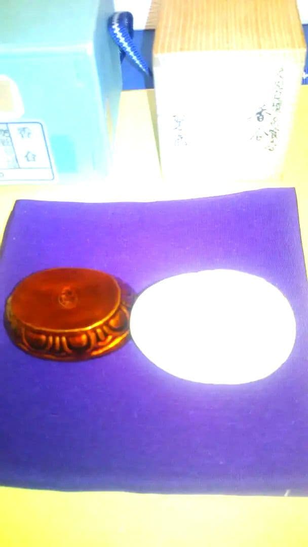 香合、コ_チ白檀、花喰鳥、中村翠嵐作。