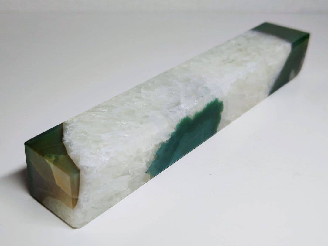 瑪瑙 491g メノウ アゲート 原石 鑑賞石 自然石 誕生石 鉱物 鉱石 水石