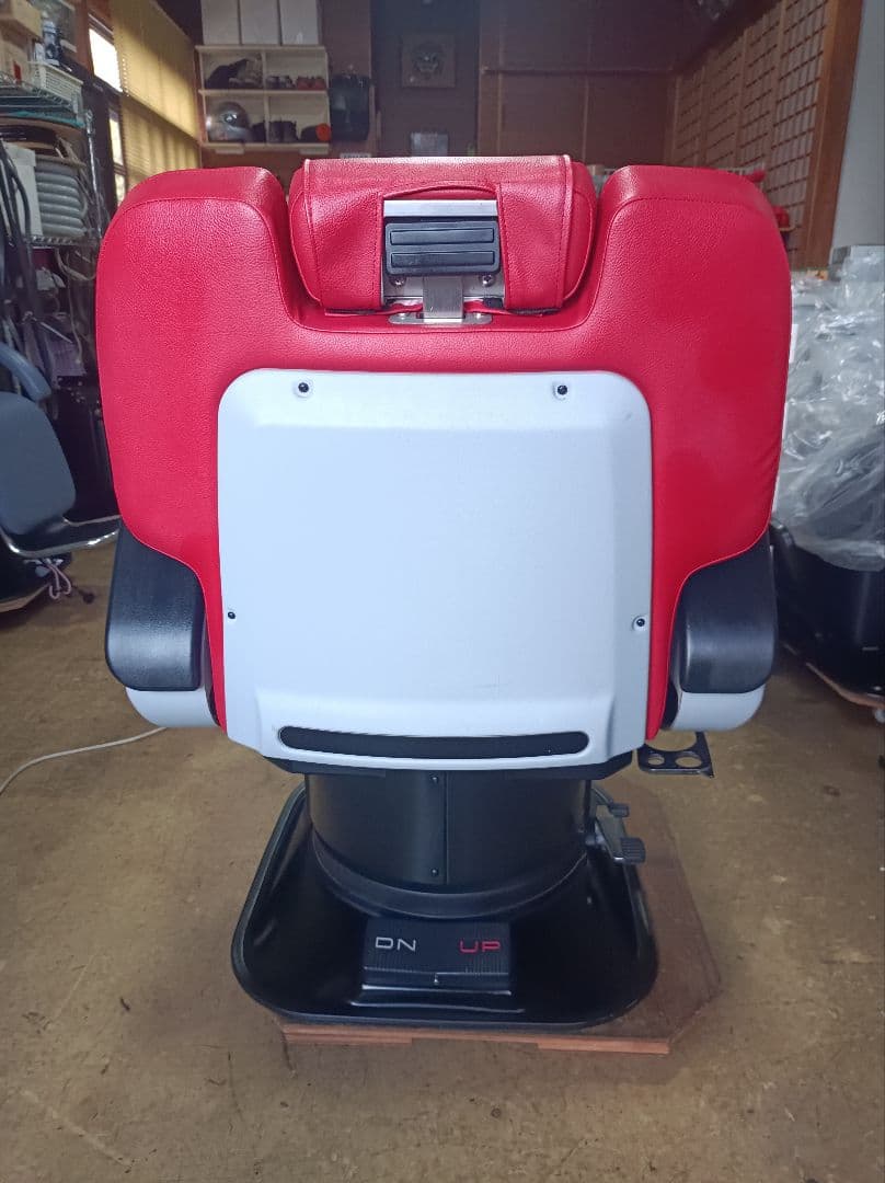 理容機器　新明和ＢＣ―２７１５　再生品