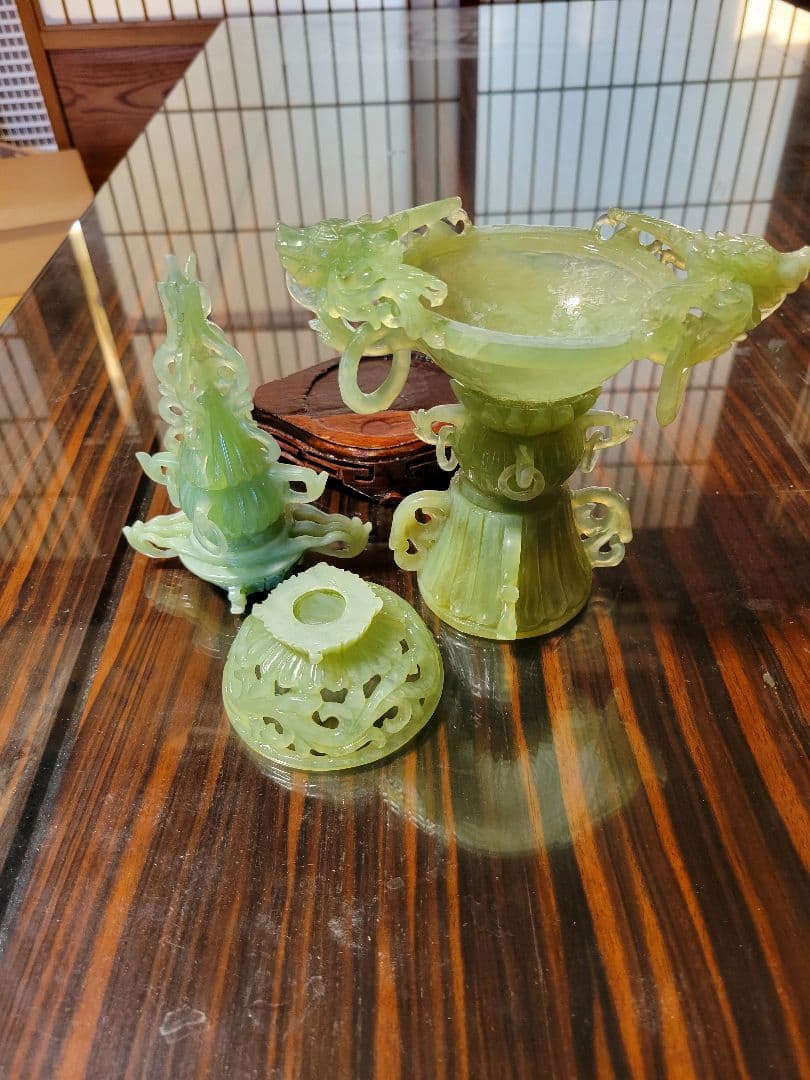 翡翠　香炉