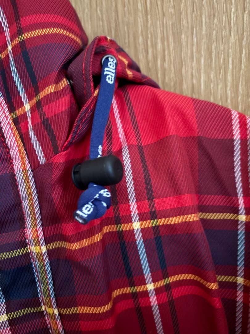 【新品未使用タグ付】ellesse スキーウェア レディースM 帽子付き