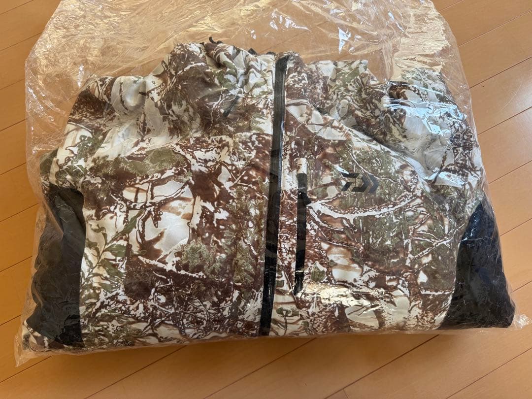 DAIWA ゴアテックスウインタースーツ　ホワイトレイク　XL DW-1923