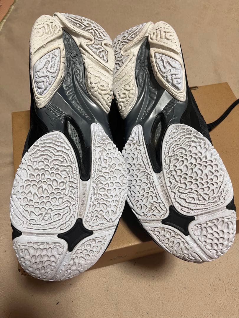 Mizuno バレーボールシューズ z8ブラック/グレー