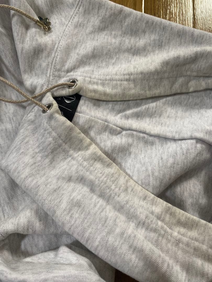 ヨルシカ　BEAMS パーカー　Lサイズ